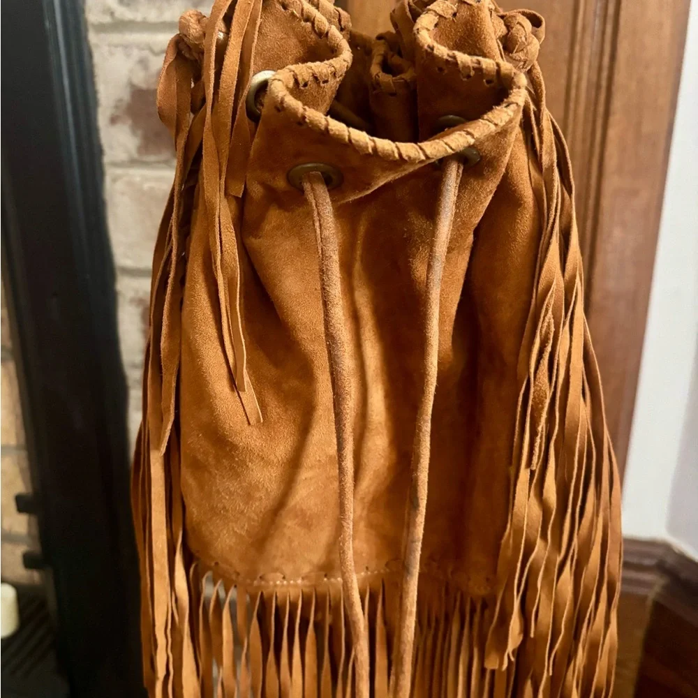 Antik Batik Gorgeous 100% leather Suede Honey- Brown Fringed Shoulder Bag - Picture 2 of 7